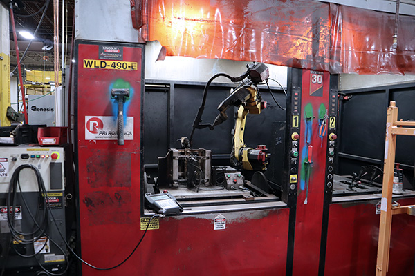 Lincoln Robotic Welding Center HS-30 2011