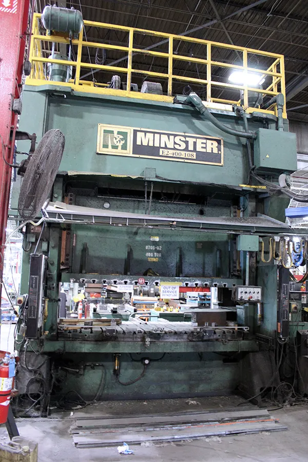 E2-400 Minster Press SSDC 1995