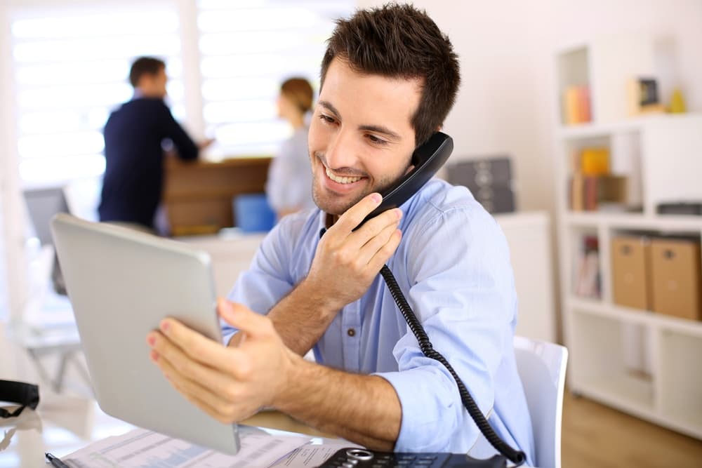 Should You Use a Dealer to Sell Used CNC Machines?