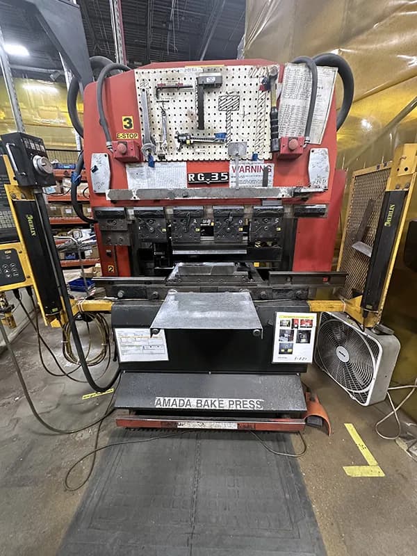 Amada RG35S Hydraulic Press Brake