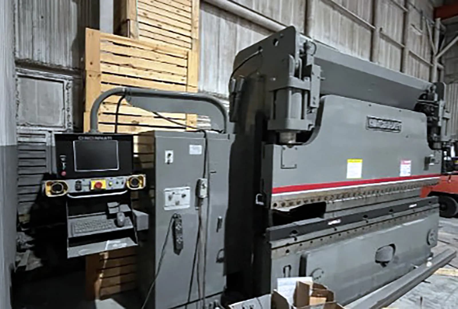 Cincinnati Press Brake 135 Ton 12'_3729721