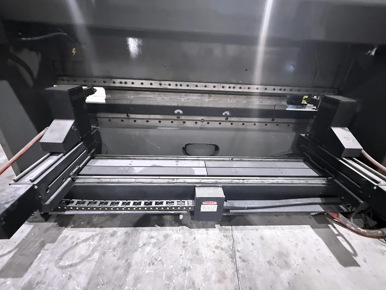 Cincinnati Press Brake 135 Ton 12'_3729721