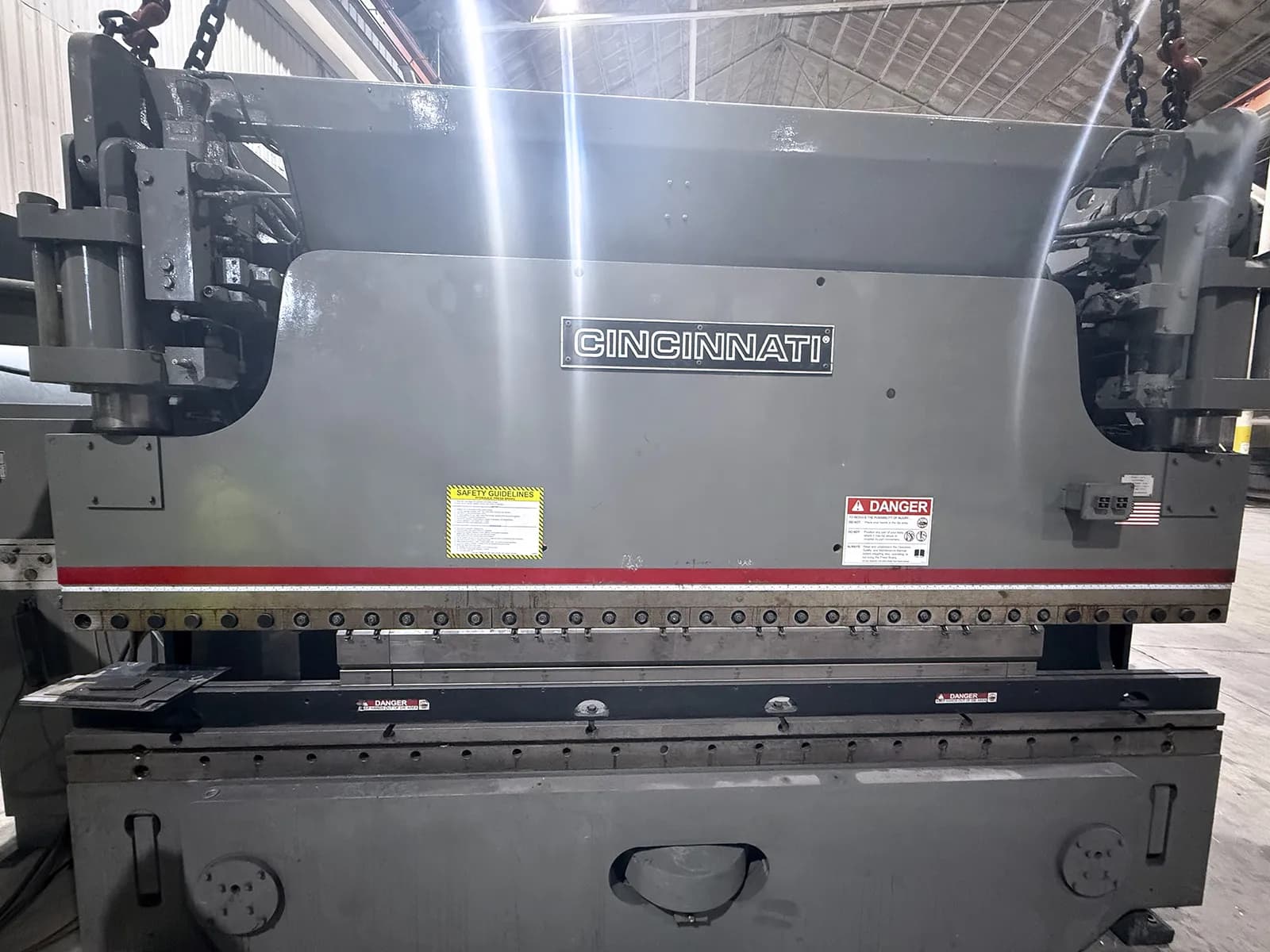 Cincinnati Press Brake 135 Ton 12'_3729721