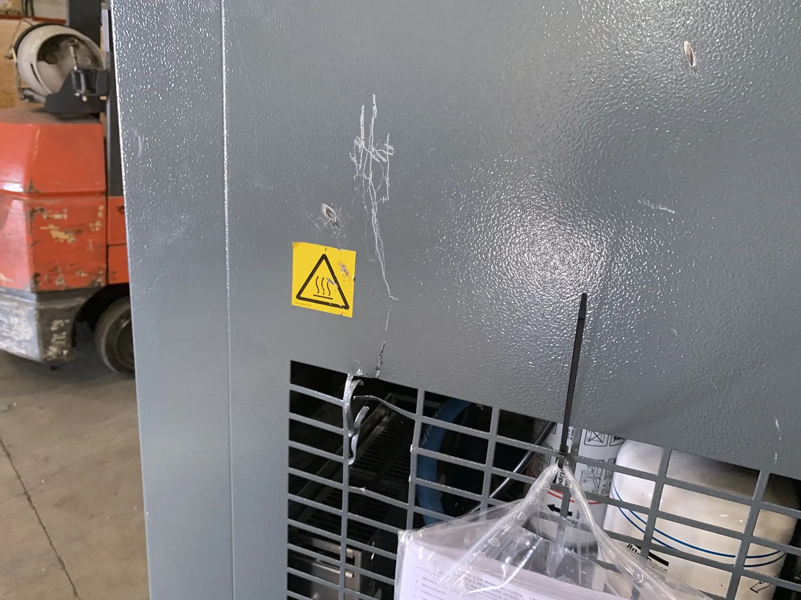 Atlast Copco GA18VSD Compressor w Dryer_3727338