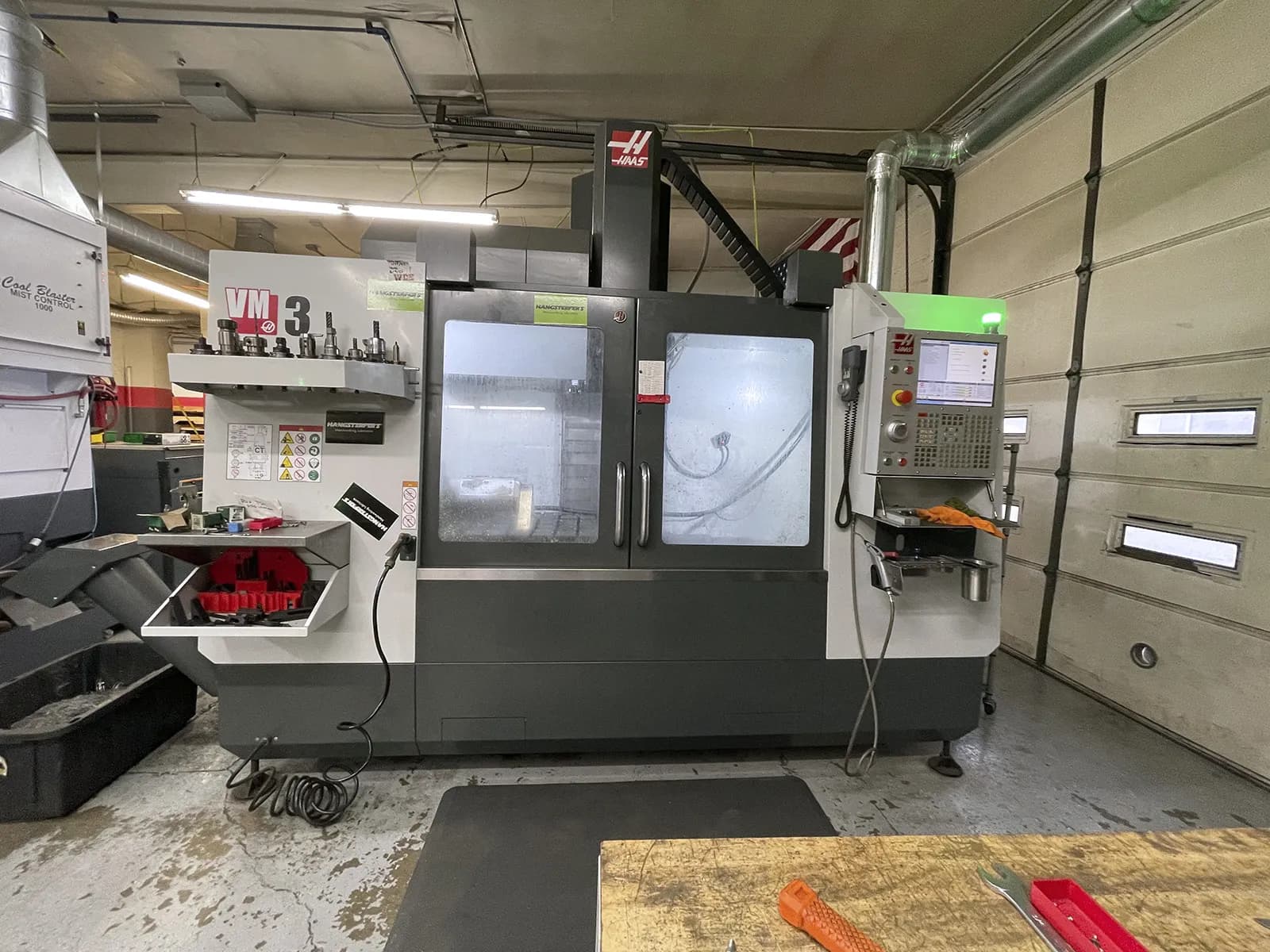 Haas VM3_3737948