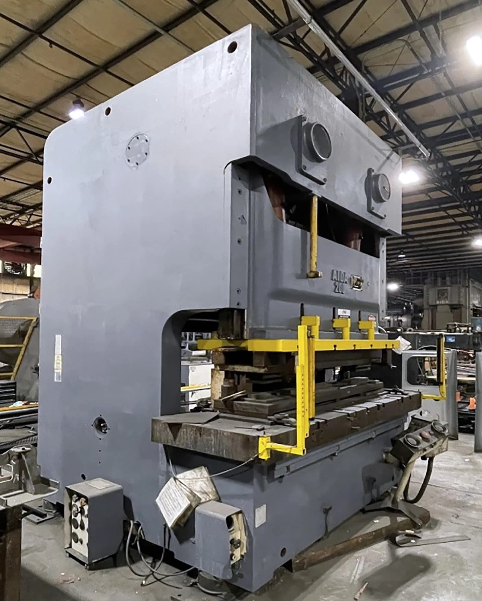 Aida NC2-200 (2) (1987) 200 Ton Two Point Mechanical Gap Frame Stamping Press_3734379