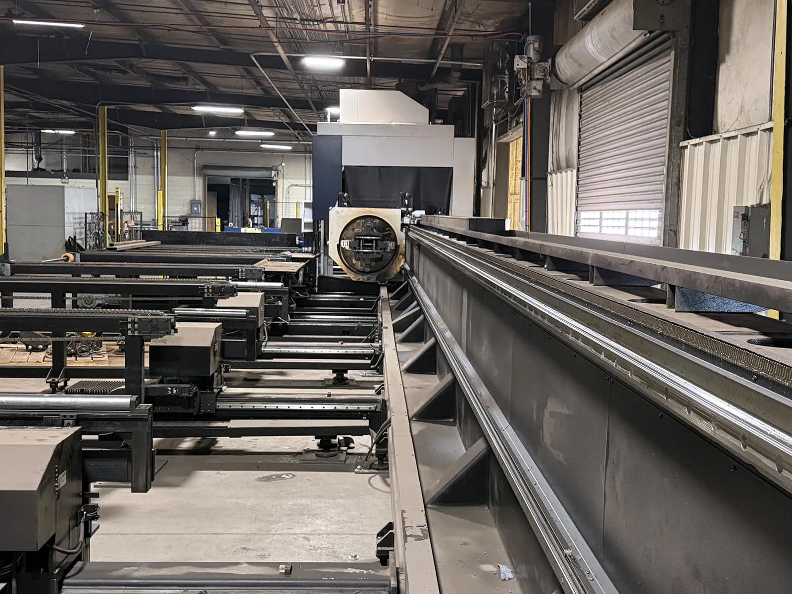 HSG 15036 6kW Tube Laser 50' infeedoutfeed_3737358