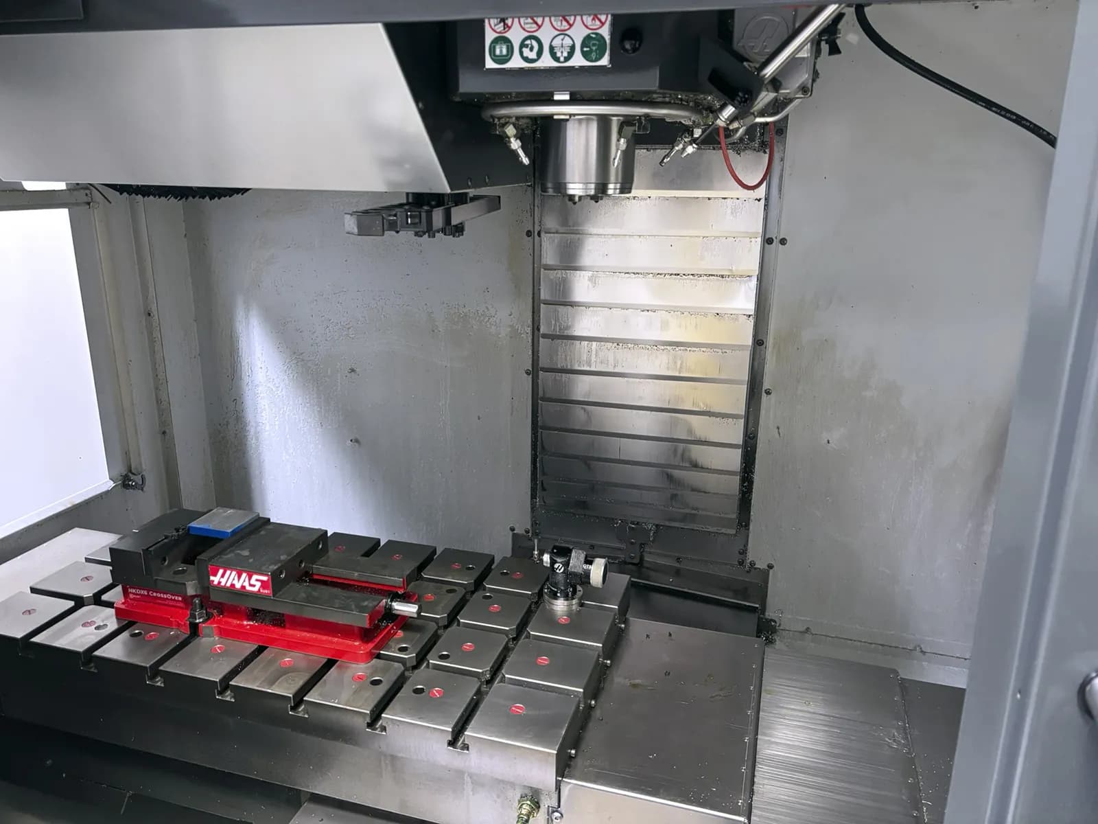 Haas VM-2_3754774