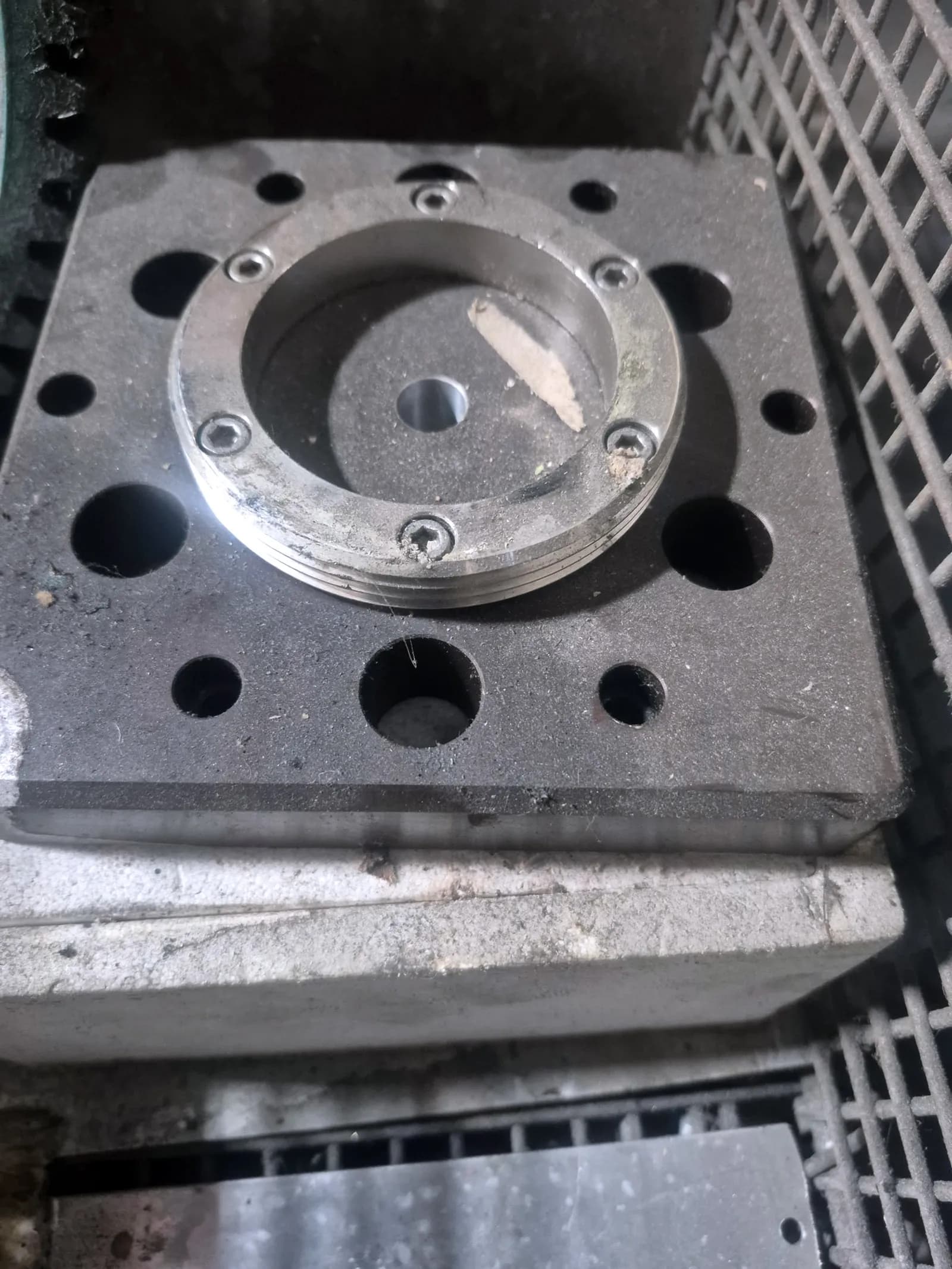 Mitsubishi EA28VM Advance (2016) EDM Sinker_3732844
