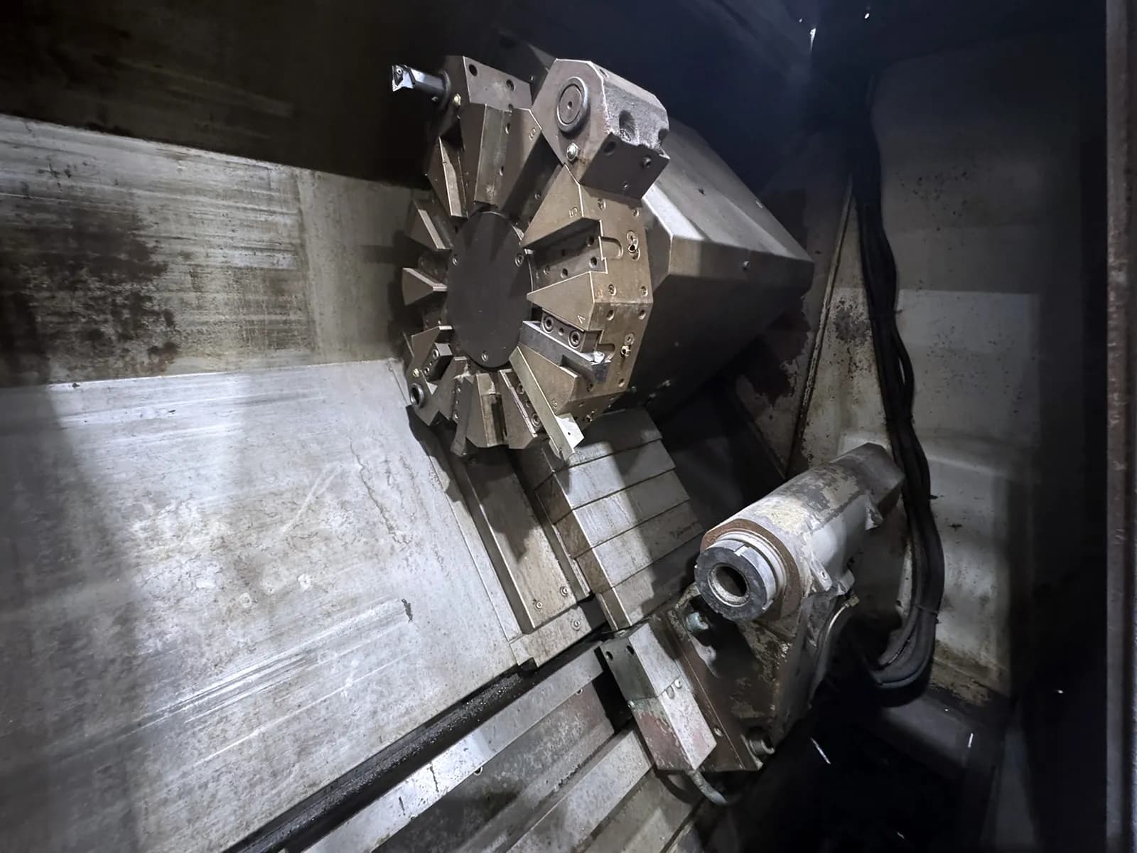 Leadwell T-8_3755620