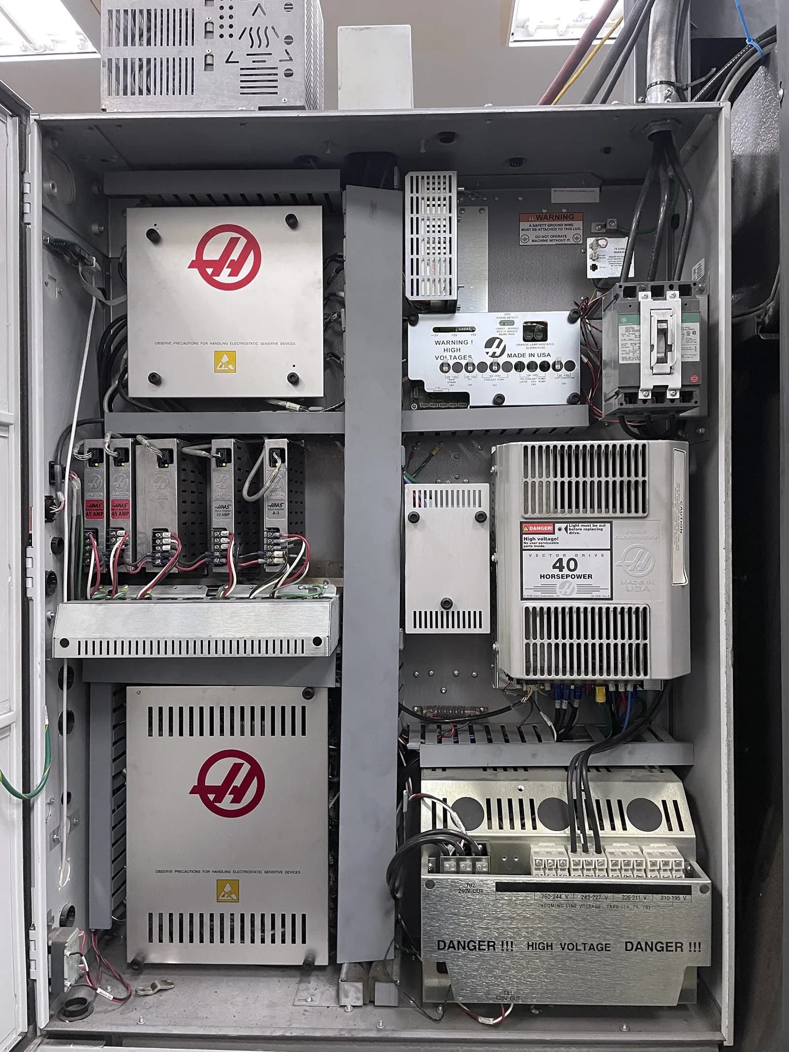Haas VF-4SS_3758949