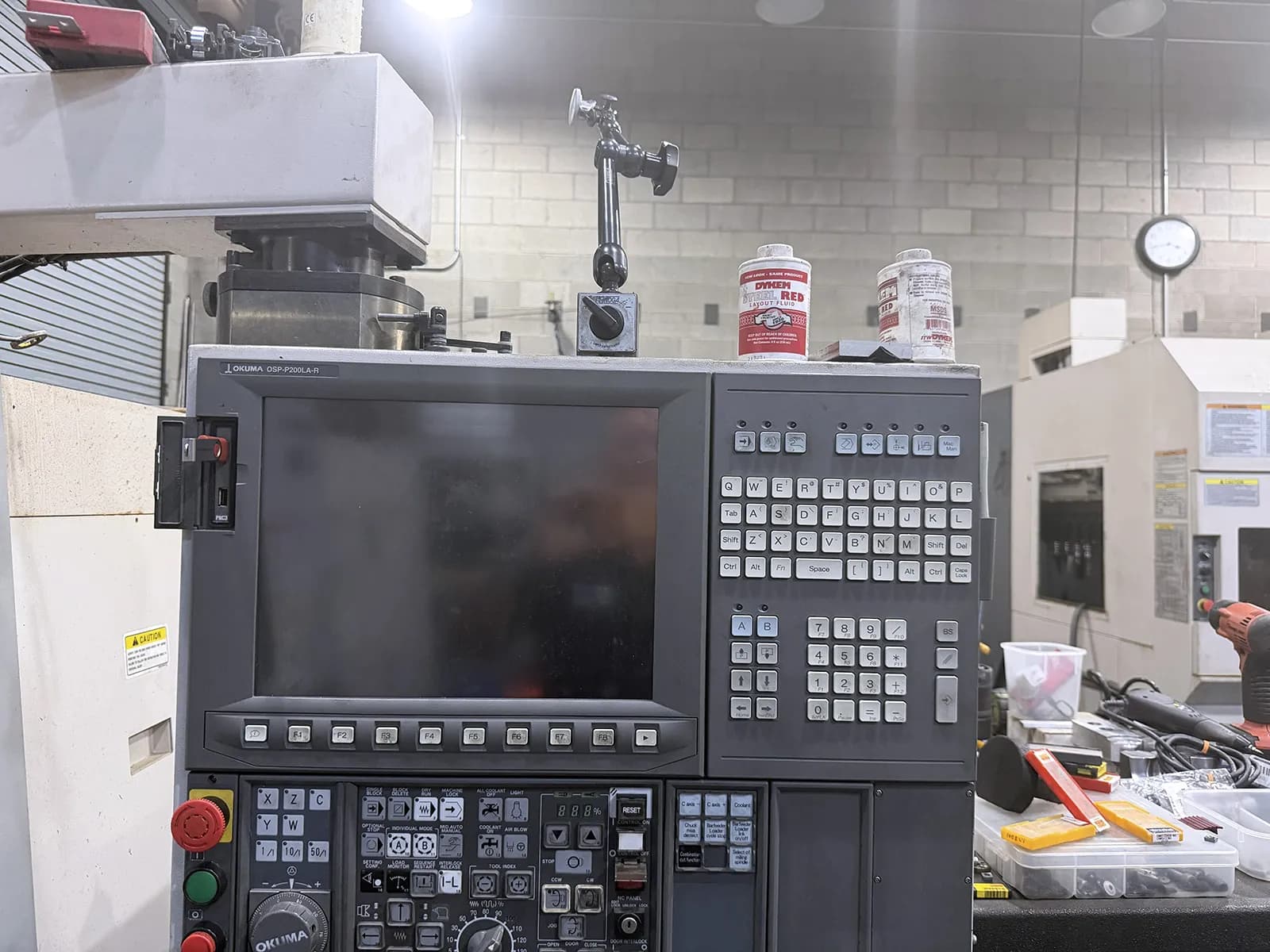 Okuma Genos L300E-M, 2013_3760550