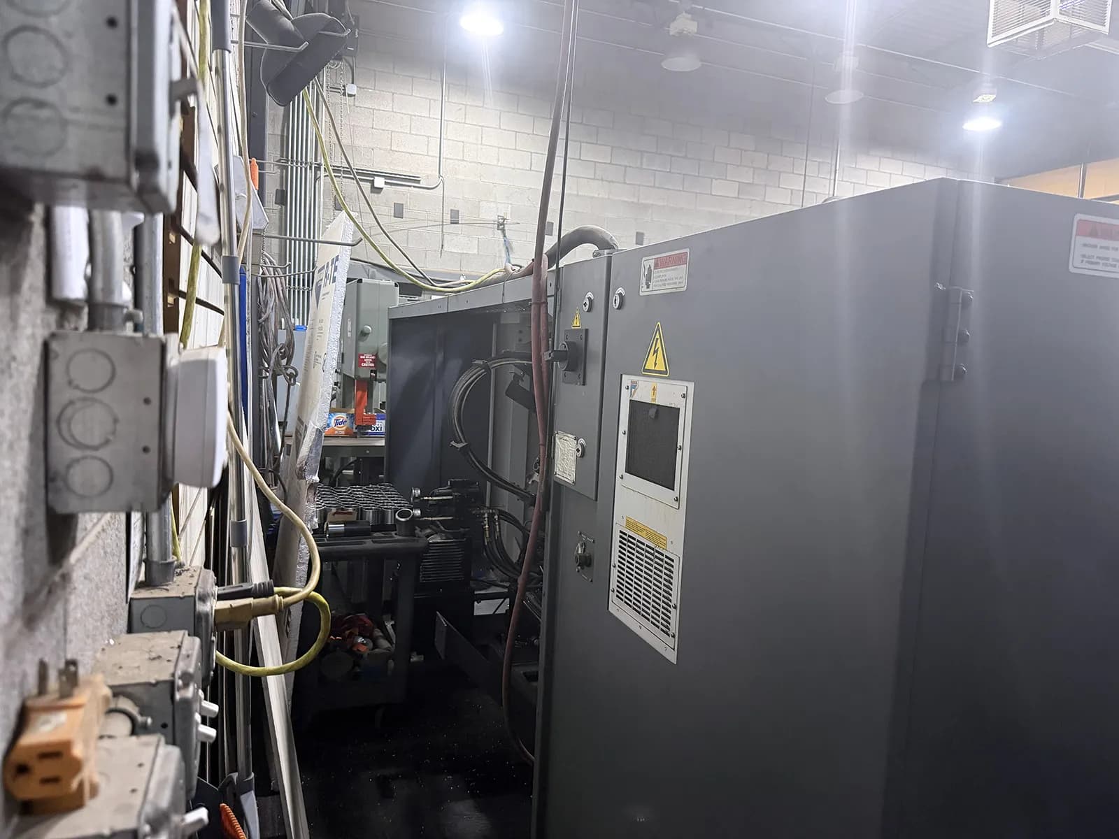 Okuma Genos L300E-M, 2013_3760550