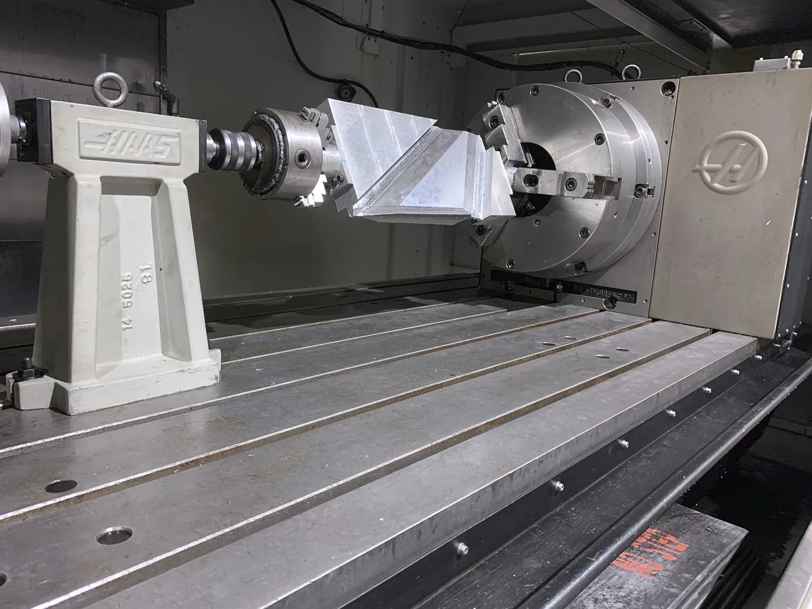 Haas VF-950 2012 with 4th axis_3762202