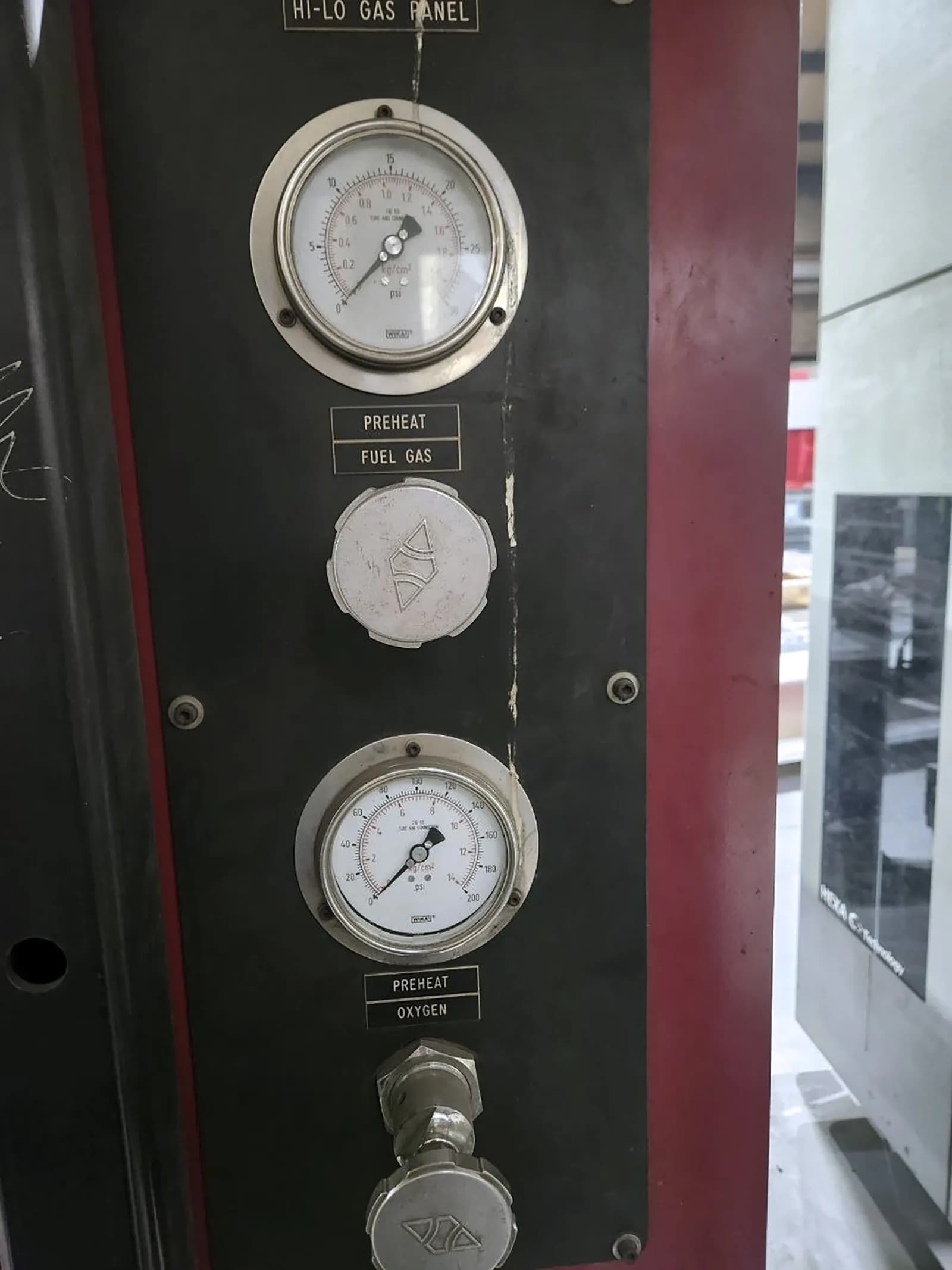 Koike Plasma Table_3762362