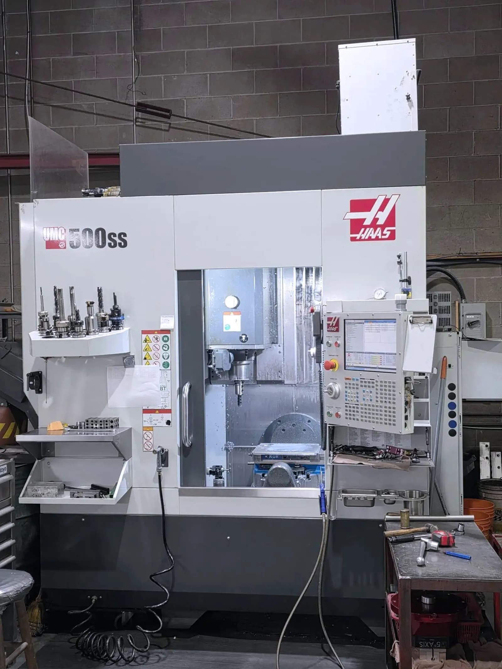 Haas UMC-500SS 5-Axis Machining Center_3766402