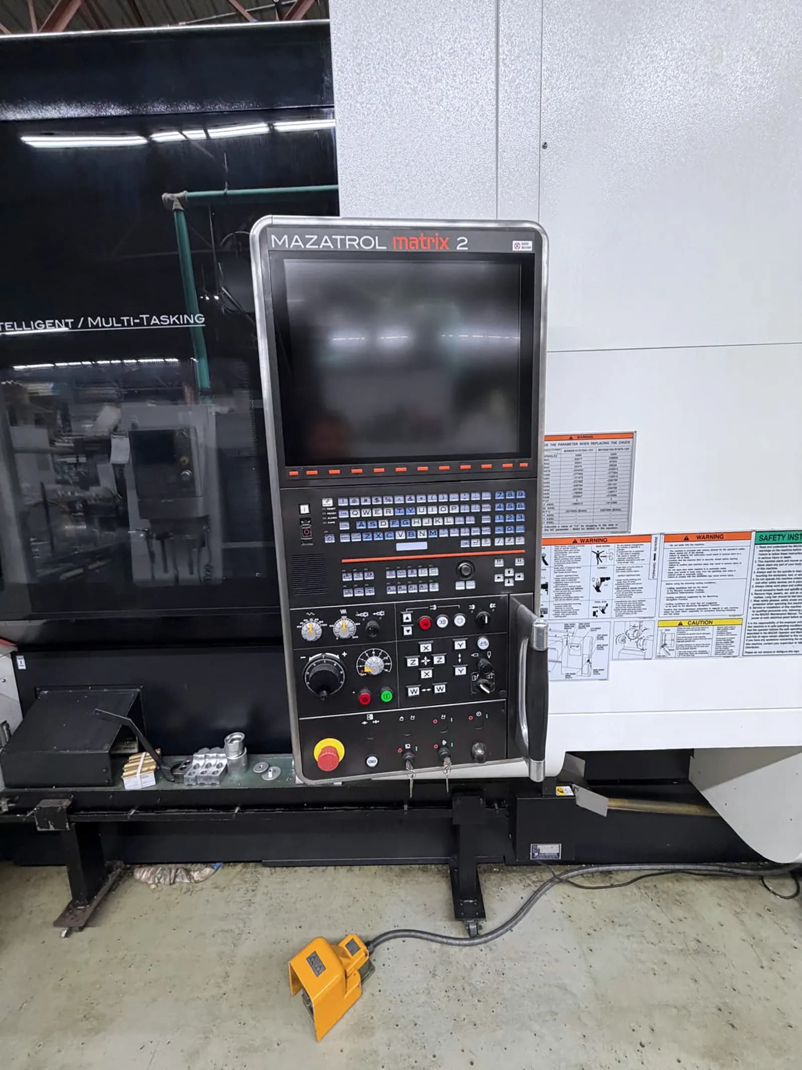 Mazak I-200S 2014 with Gantry Loader_3769751