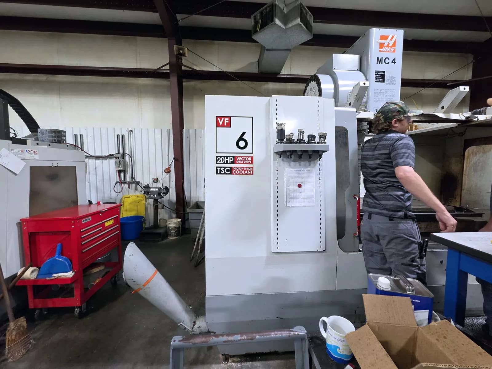 Haas VF-6D_3763742