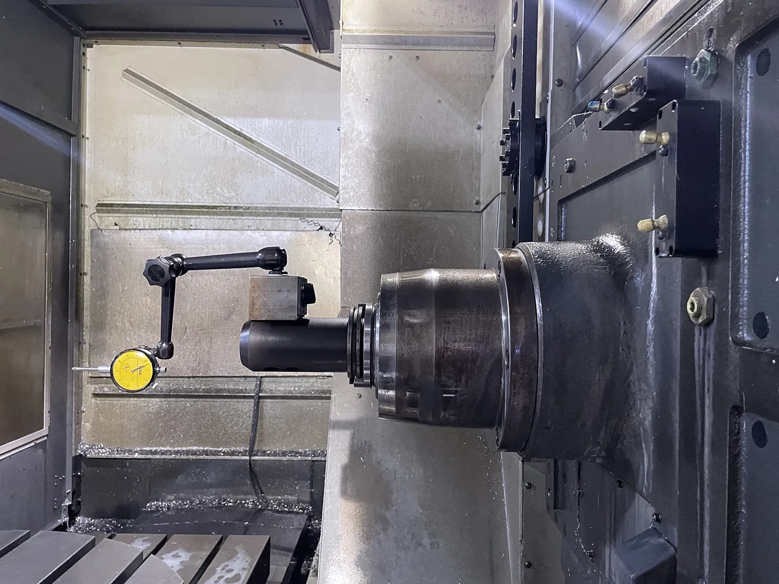 Haas EC-1600_3777128