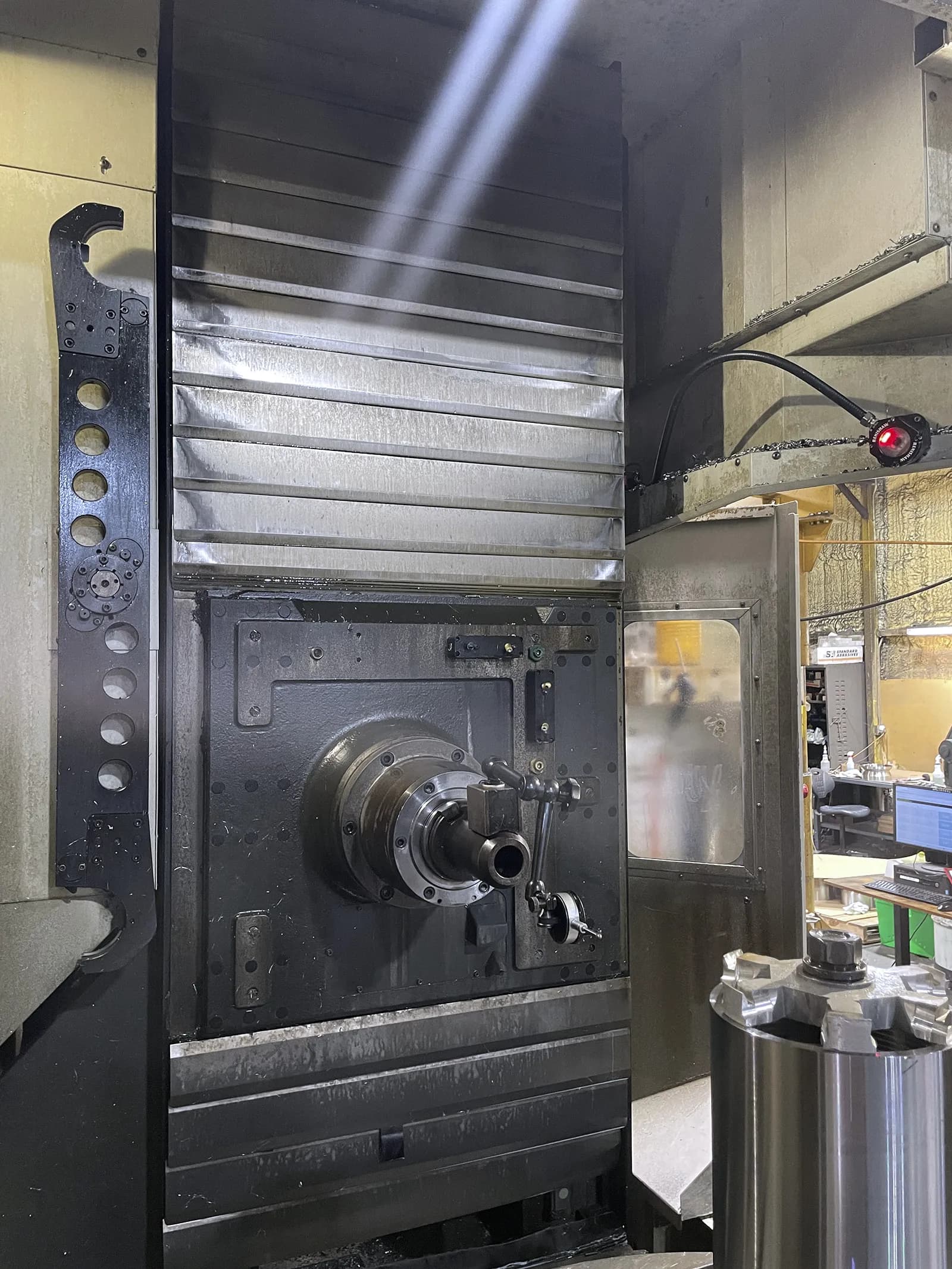 Haas EC-1600_3777128