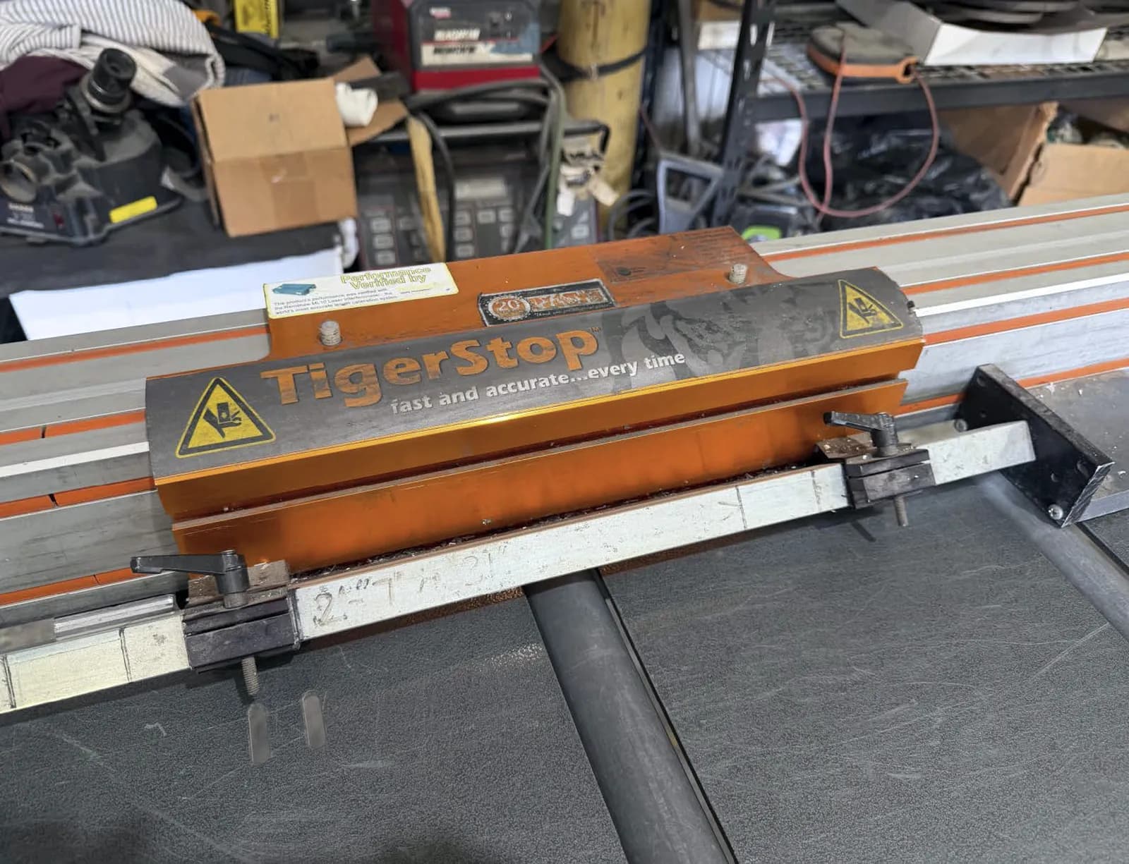 Pat Mooney PMI-2036 Auto Miter Saw_3779948