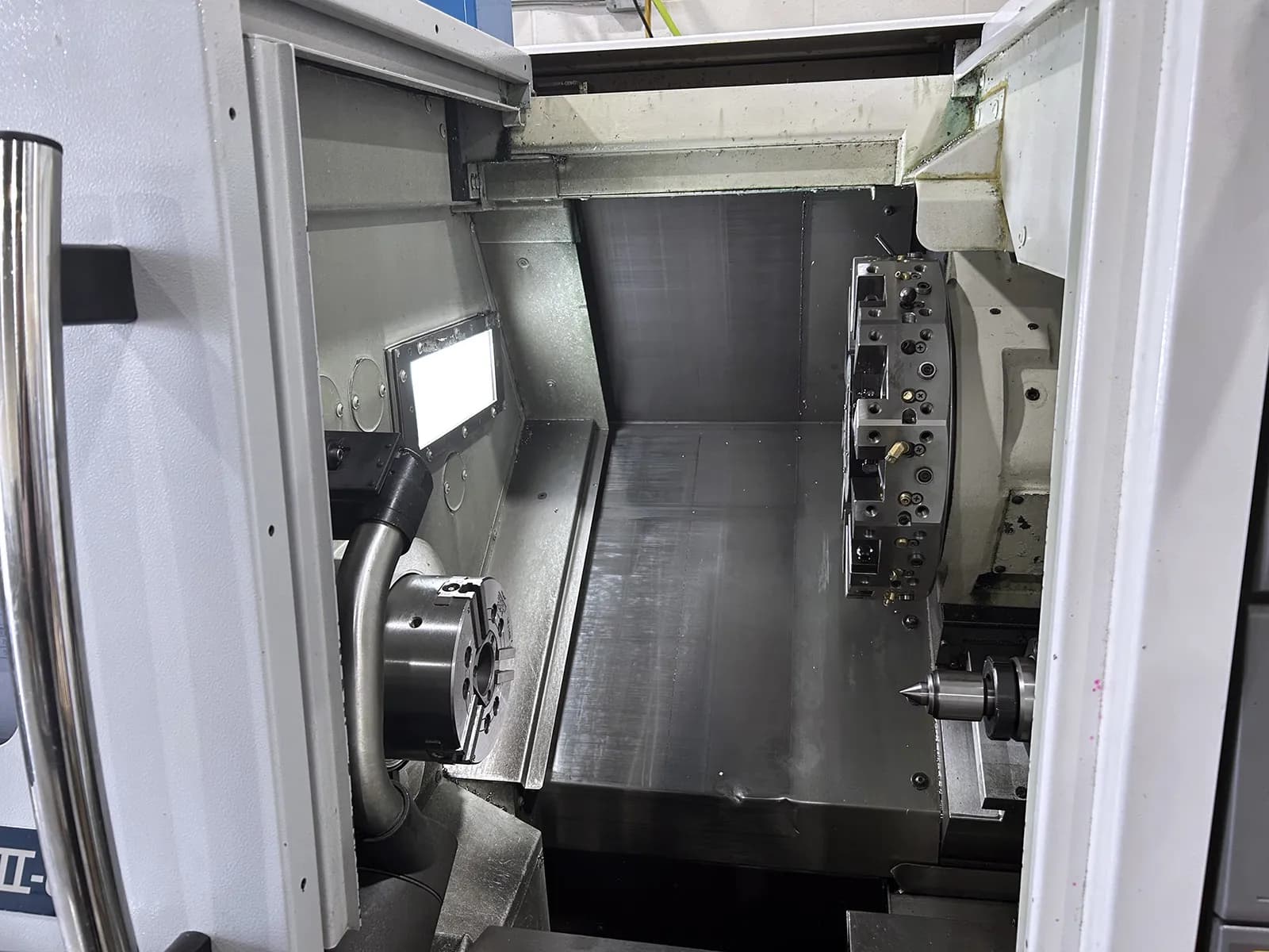 Okuma Genos L-250llC_3777723