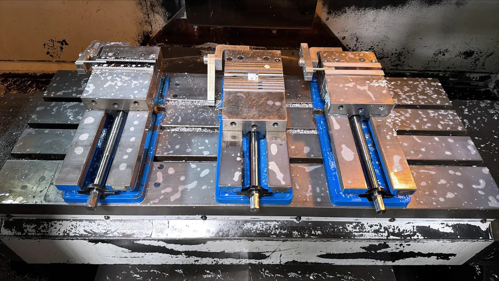 Hurco VM2_3773921