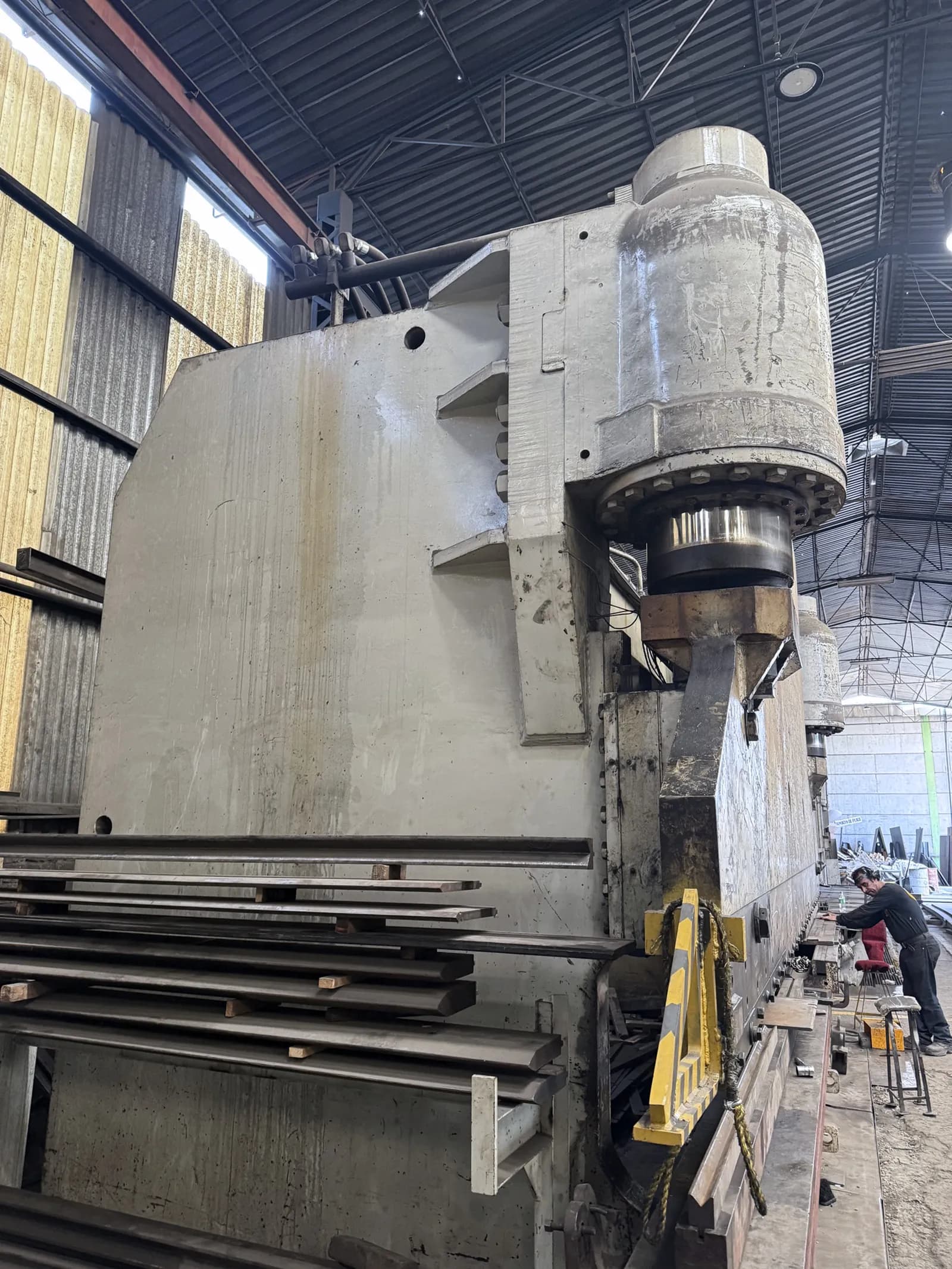 Pacific K1000-26 1000 Ton 26 Ft Hydraulic Press Brake_3781038