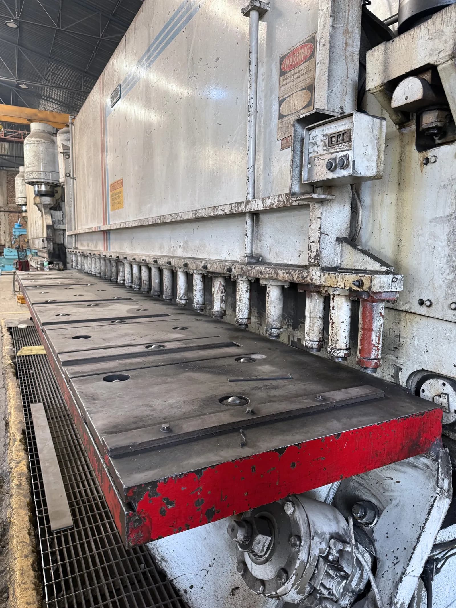 Pacific 750R24 34 24ft 750 Ton Hydraulic Shear_3781029