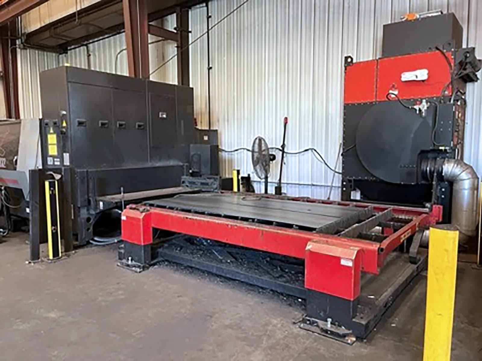 Amada ENSIS 3015 9kW Fiber Laser_3785675