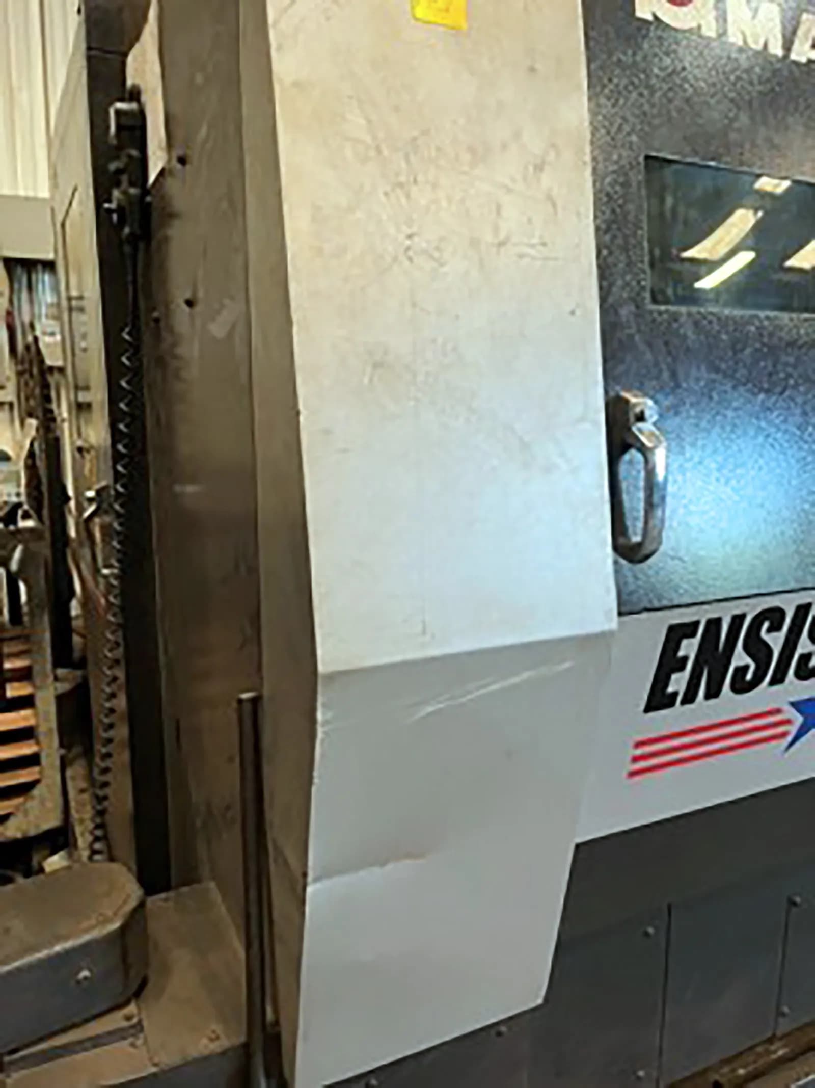 Amada ENSIS 3015 9kW Fiber Laser_3785675