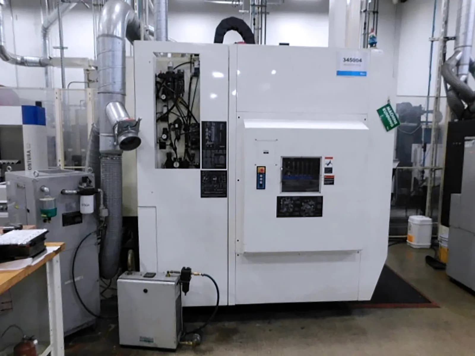 Makino E33 Hard Milling VMC_3786310