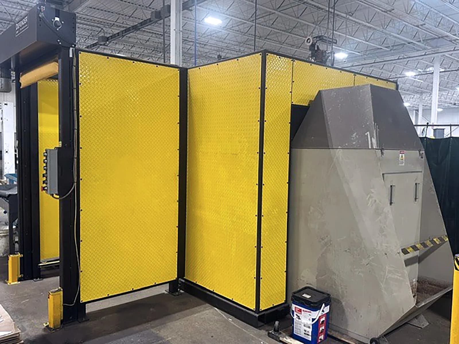 Fanuc Dual Robot Grinding Cell_3786400