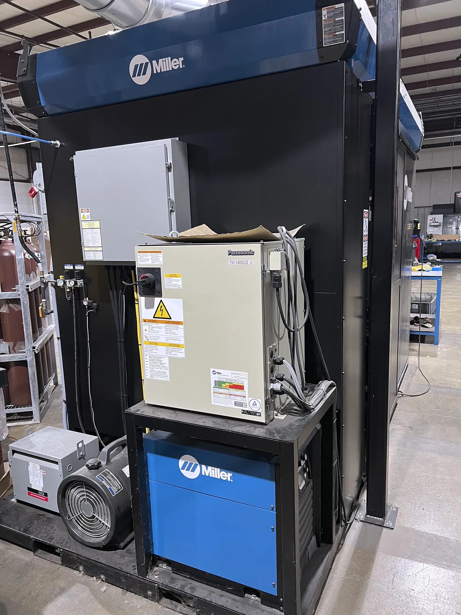 Miller PerformArc PA‑350S Robot Welding Cell_3793206