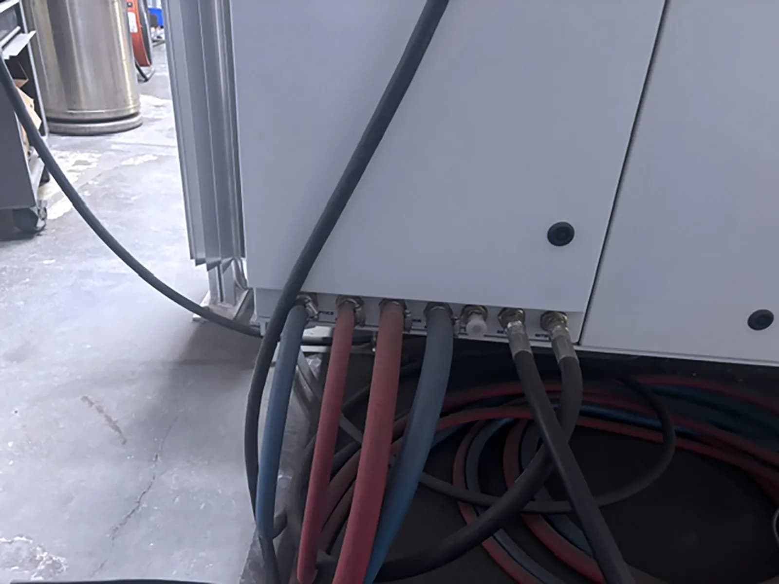 IPG 4kW Fiber Photonics LaserCube_3794208