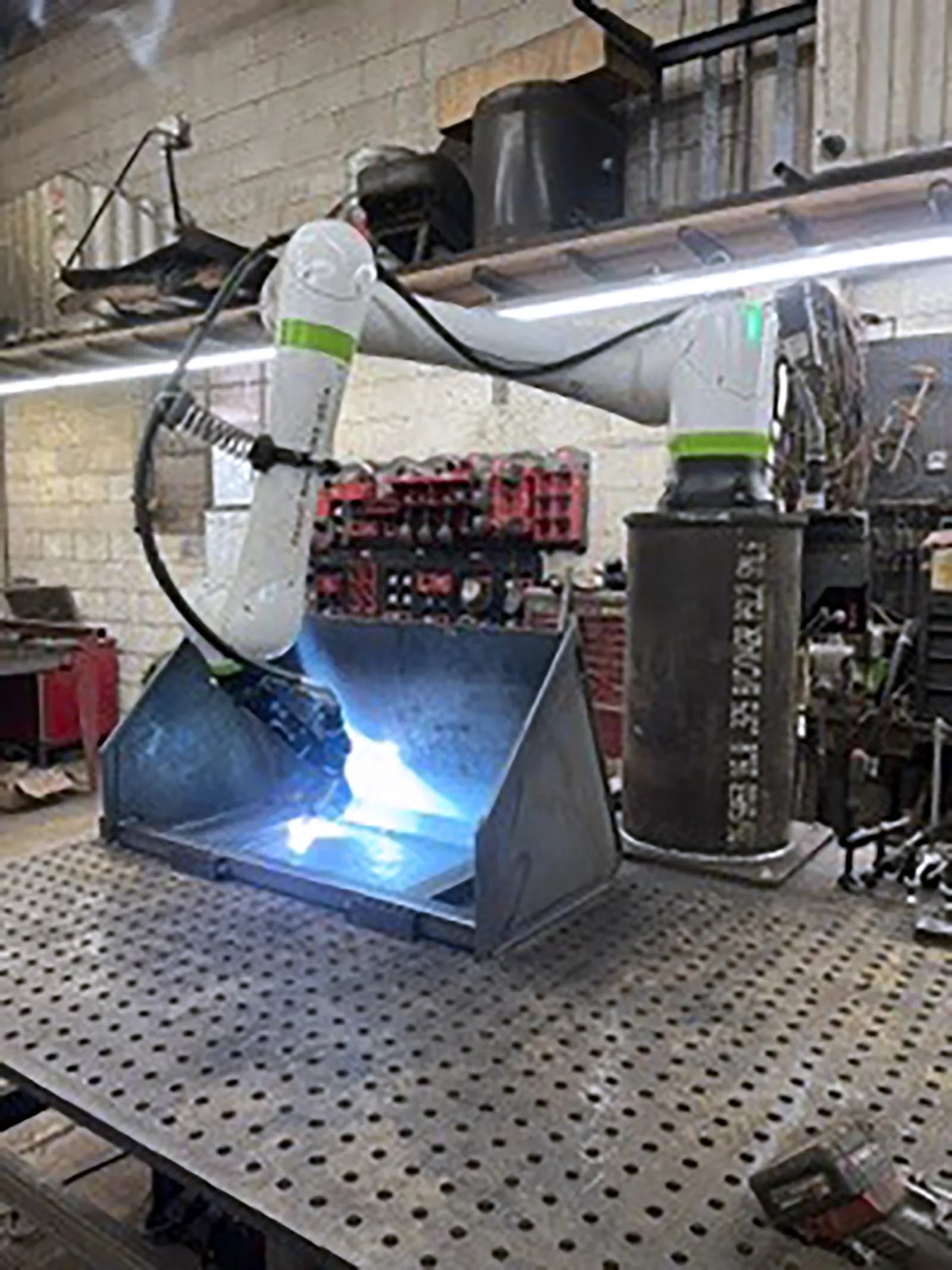 FANUC CRX-25iA  Lincoln Cooper Robotic Welding Cobot_3797089