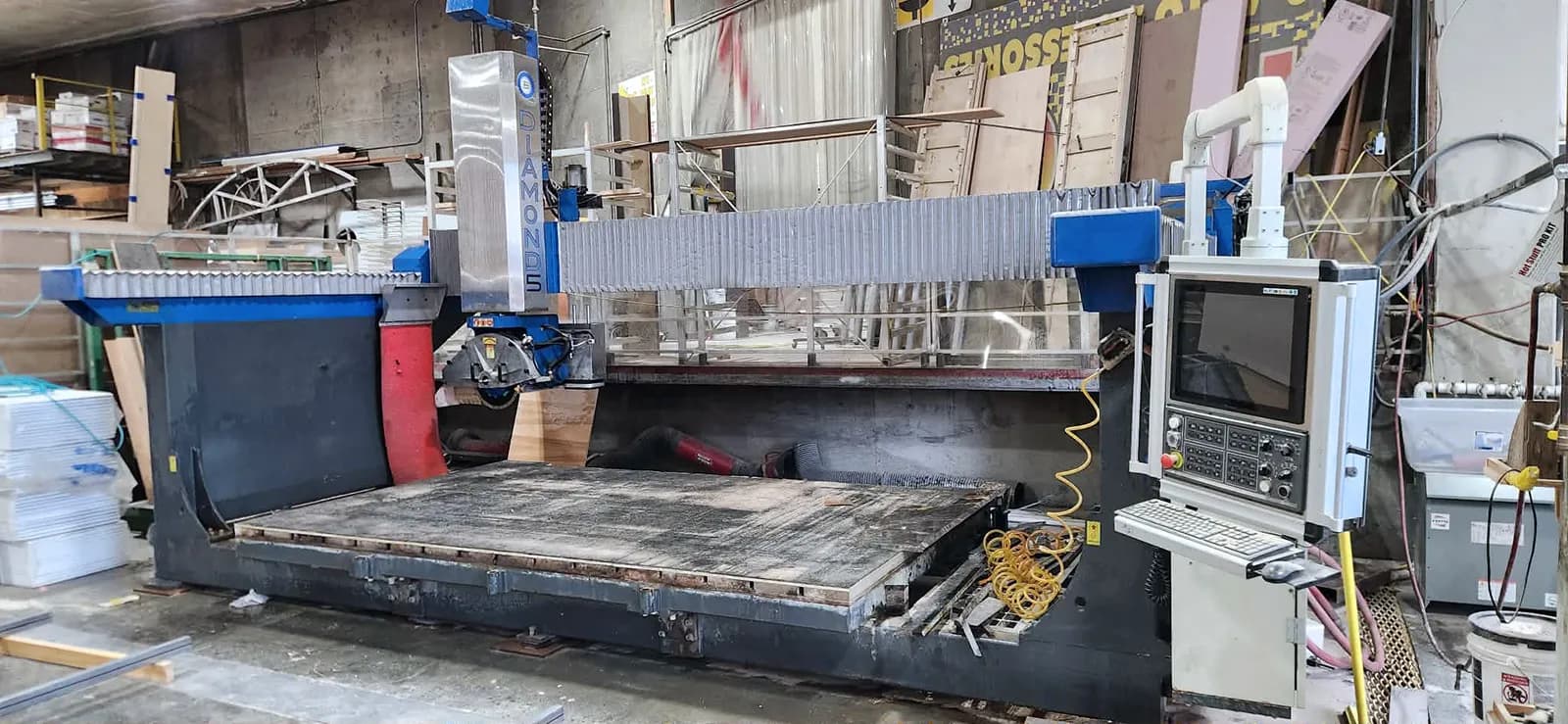 Hualong HKNC-650 5-axis CNC Bridge Saw and Stone Cutting SawMachining Center_3798280