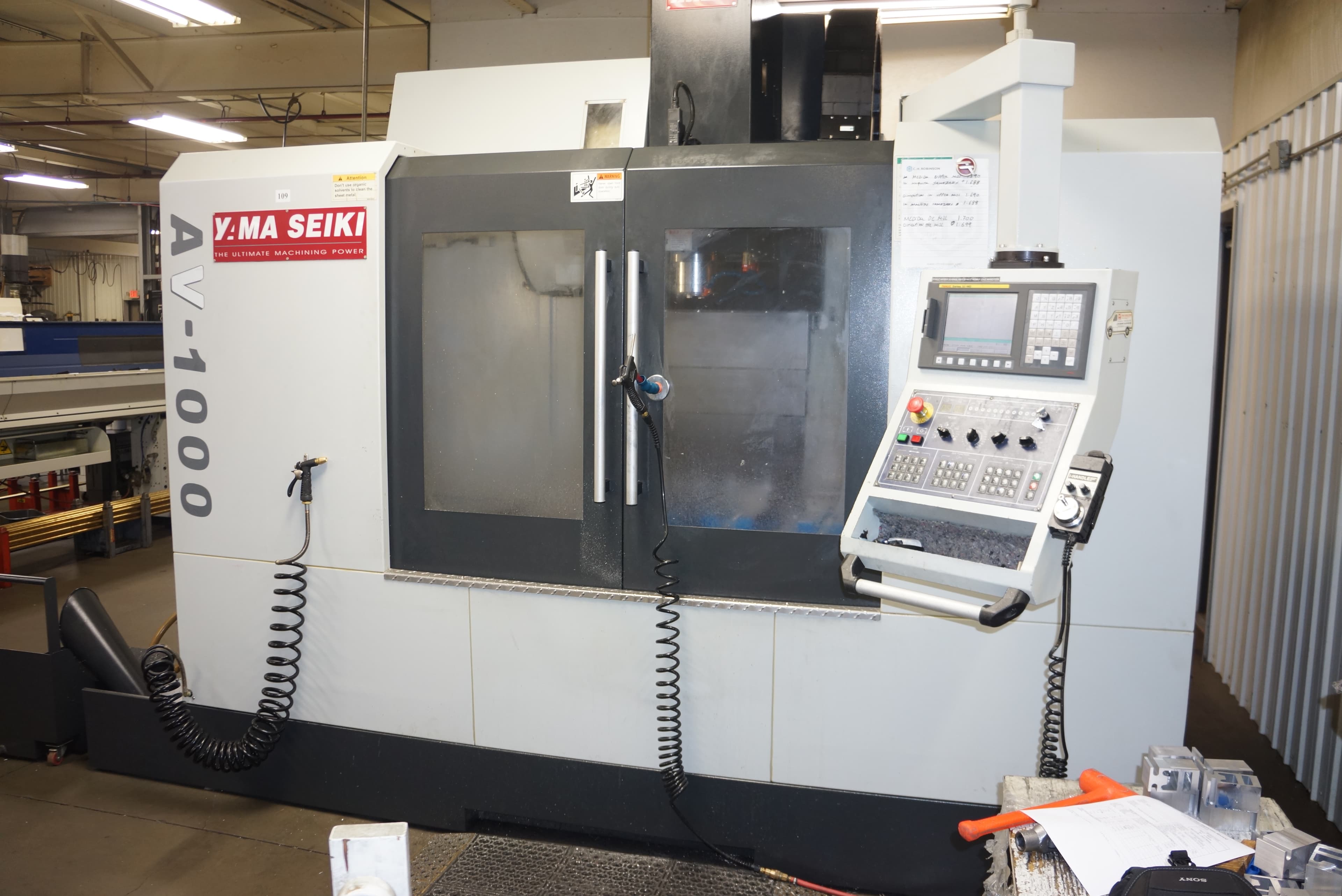 Yama Seiki AV1000 2012 1