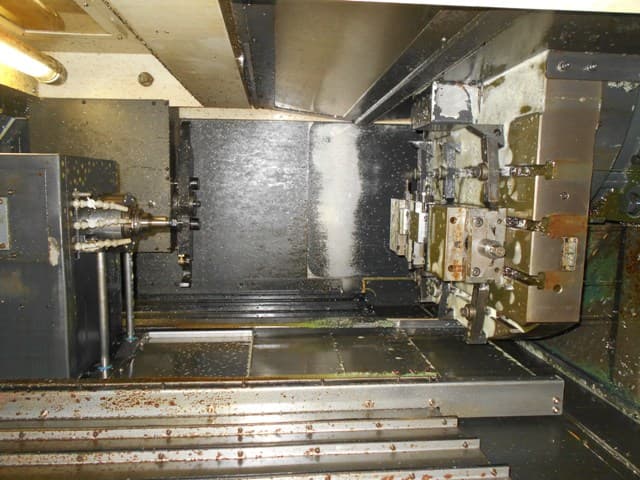 Doosan VC-400 2008 1
