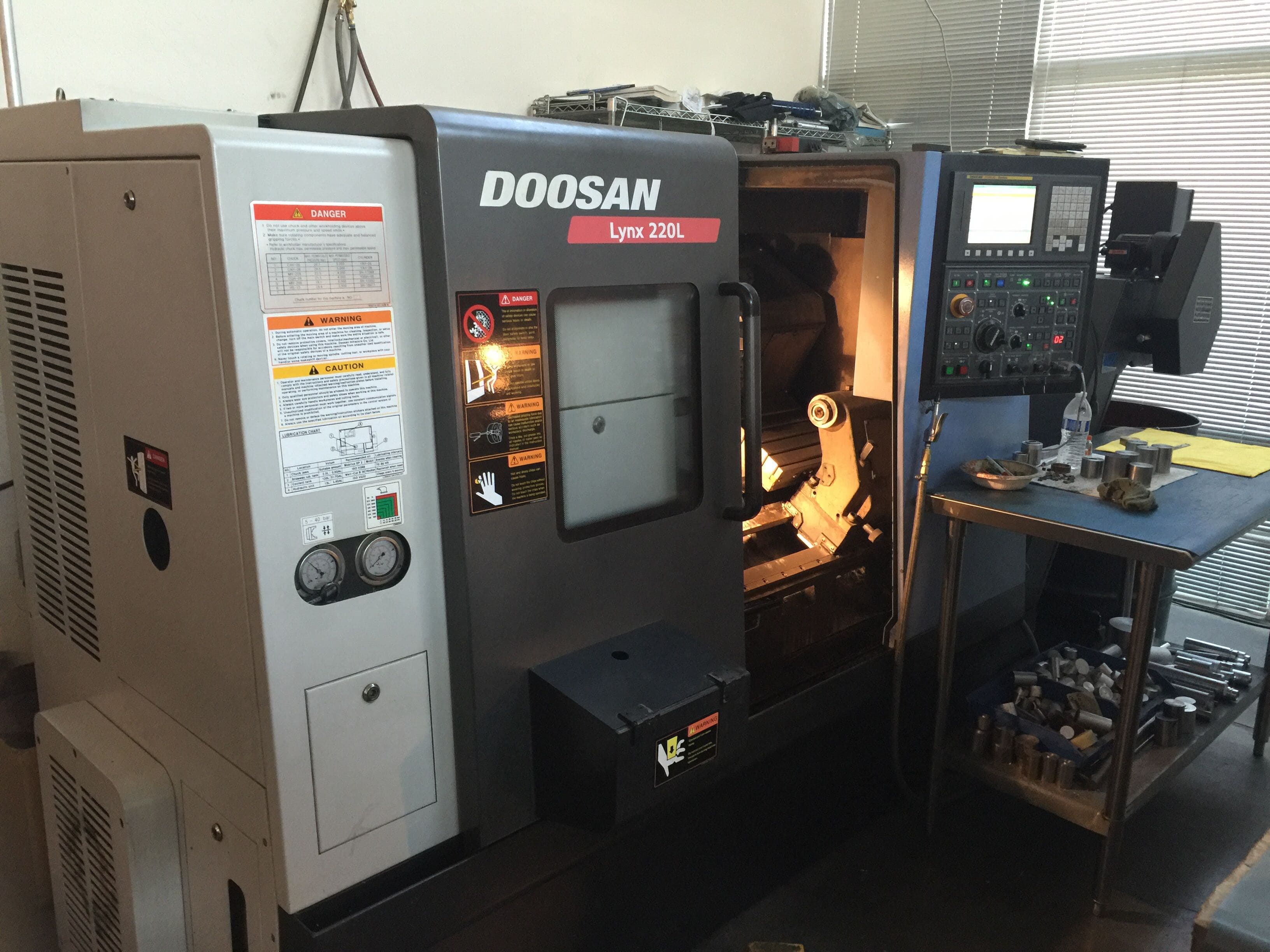 Doosan Lynx 220LC  1