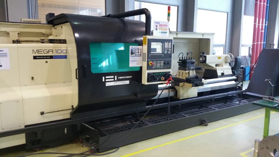 Hwacheon Mega 100 X 3000 2010 1