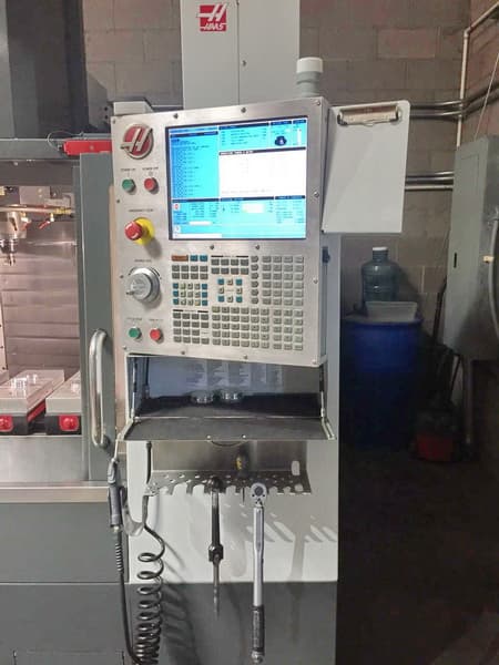 Haas VF-2SS 2014 2