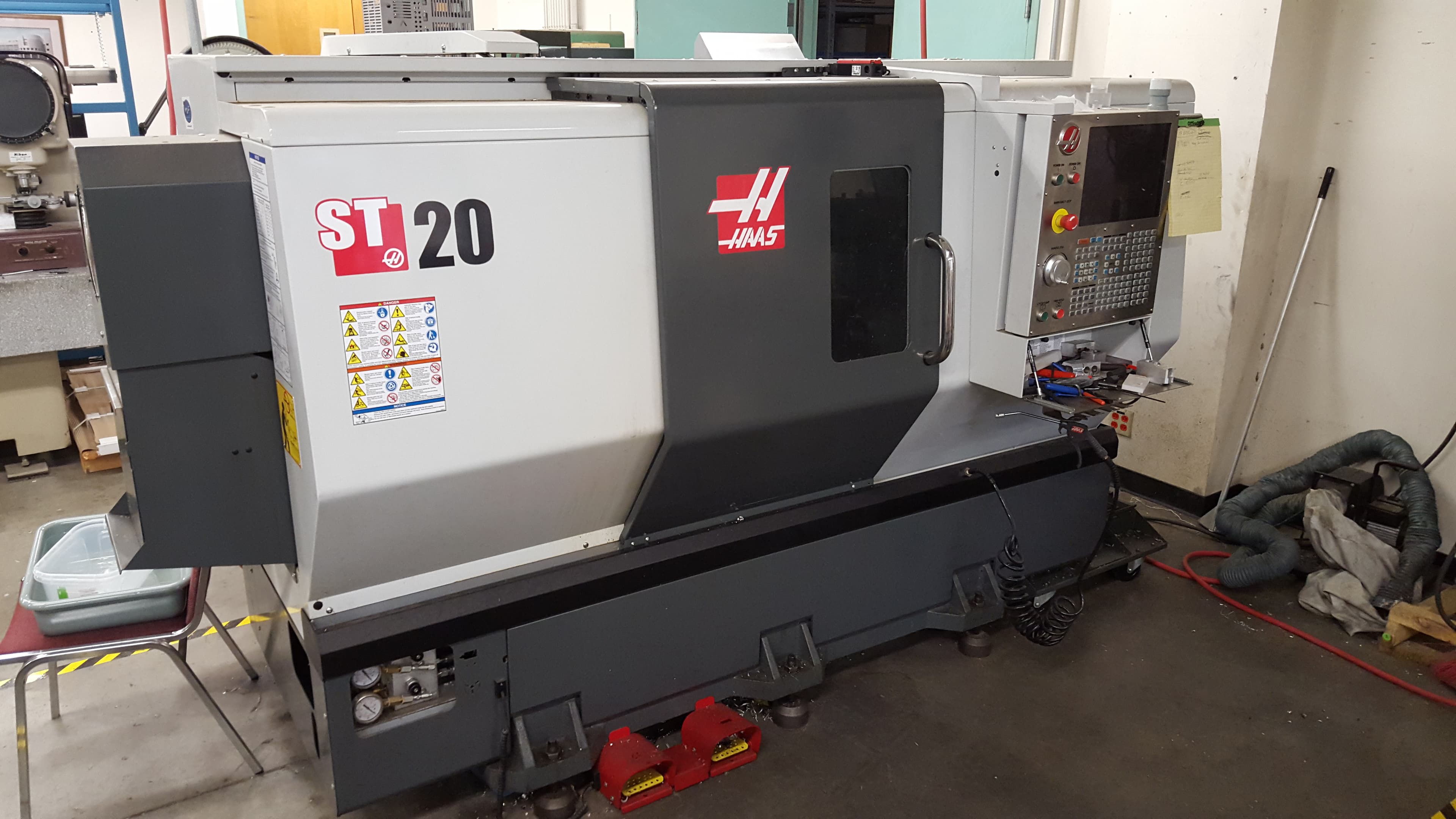 Haas ST-20 2012 1