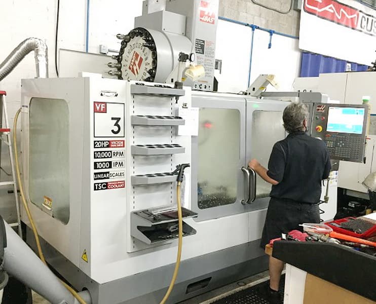 Haas VF-3 2008 - Premier Equipment