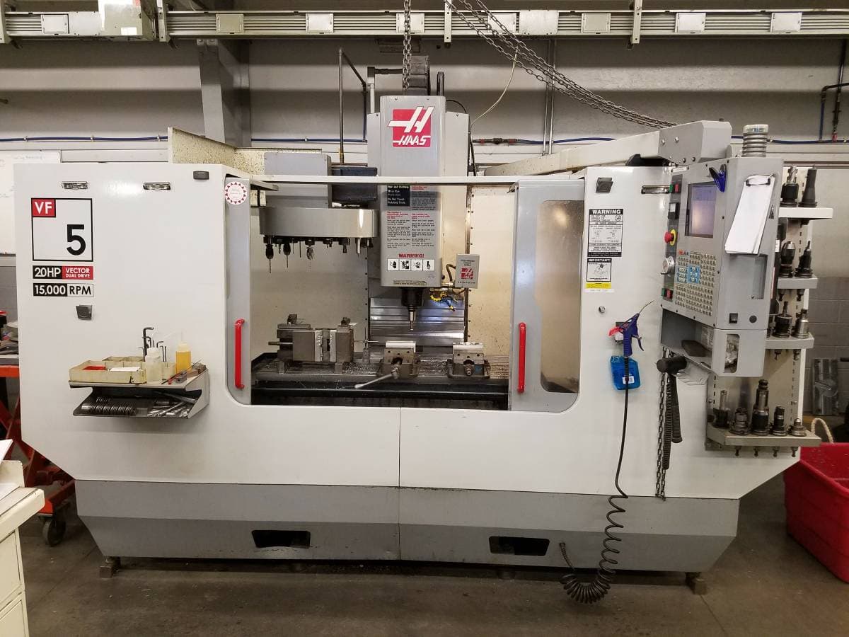 Haas VF-5D/40 2003 - RS Automation