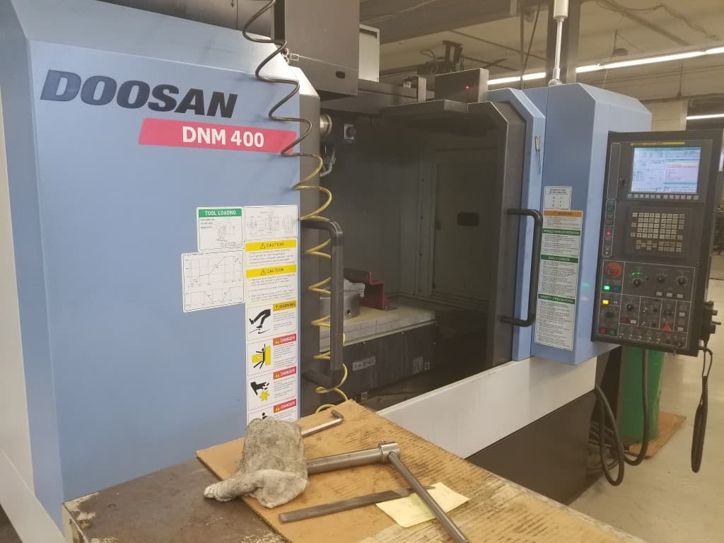 Doosan DNM 400 2012