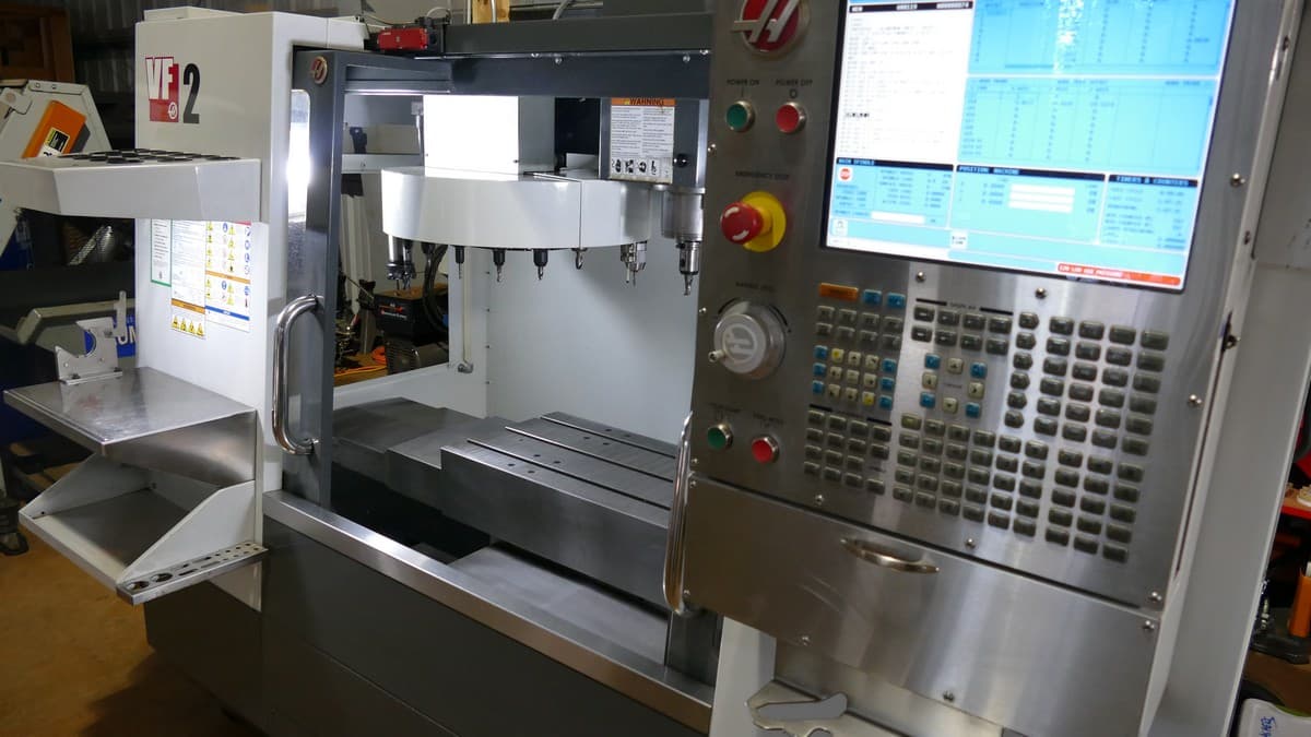 Haas VF-2 2010