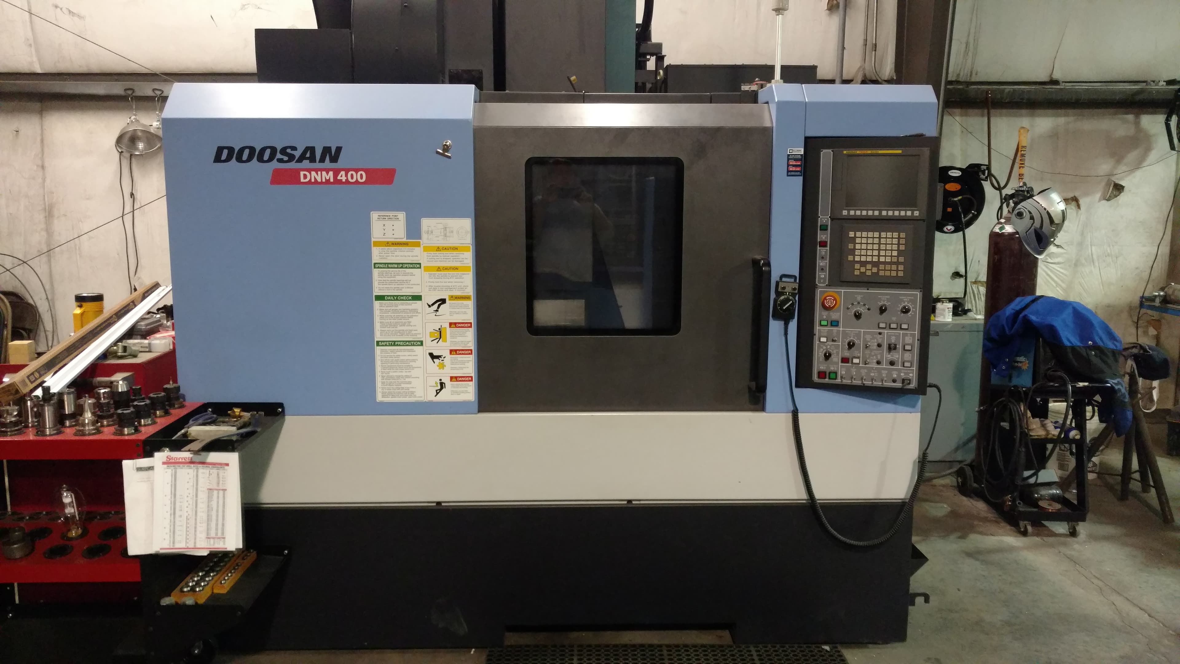 Doosan DNM400 2010