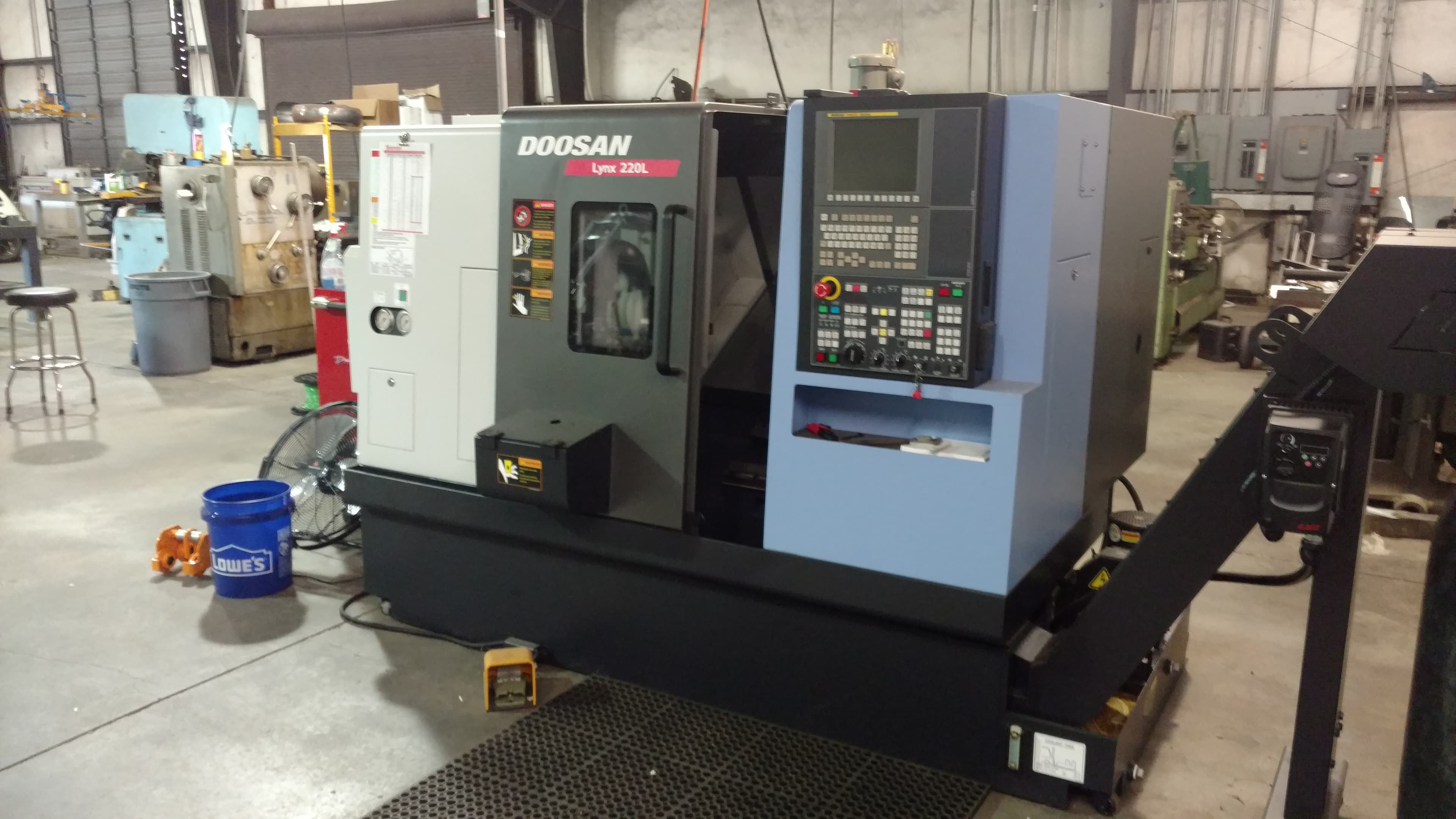 Doosan Lynx 220LC 2016