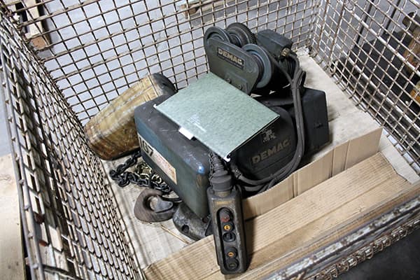 Demeg Electric Hoist  2